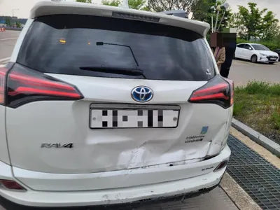 2018 Toyota RAV4 JTMDJREV6JD254944 VIN:JTMDJREV6JD254944