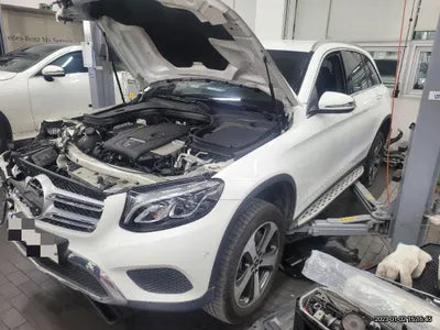 2019 Mercedes-Benz GLC 300 WDC0G4KB3KF666121 VIN:WDC0G4KB3KF666121