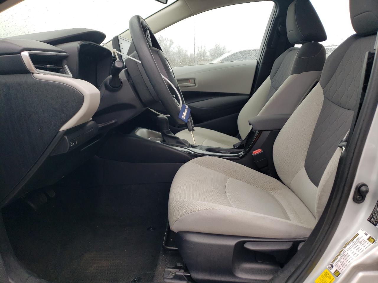 2022 TOYOTA COROLLA LE VIN:5YFEPMAE6NP330581