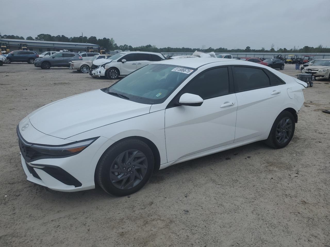 2024 HYUNDAI ELANTRA SEL VIN:KMHLM4DG7RU682618