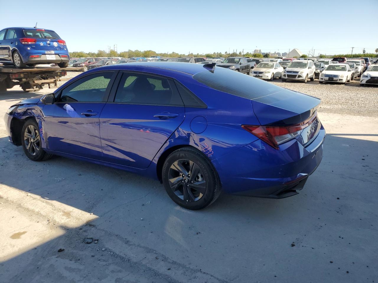 2023 HYUNDAI ELANTRA SEL VIN:KMHLM4AG1PU608581