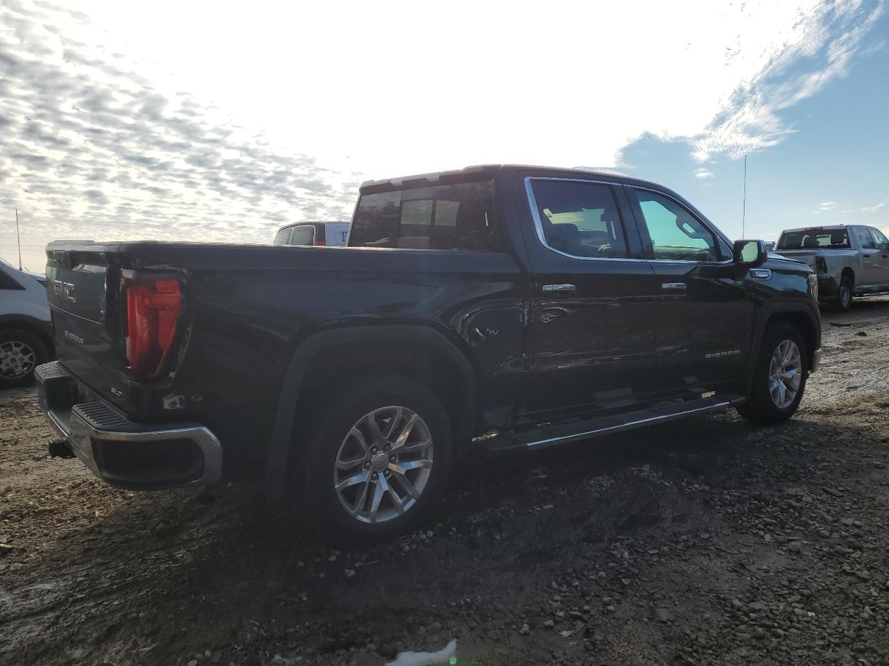 2022 GMC SIERRA LIMITED C1500 SLT VIN:3GTP8DED3NG210024