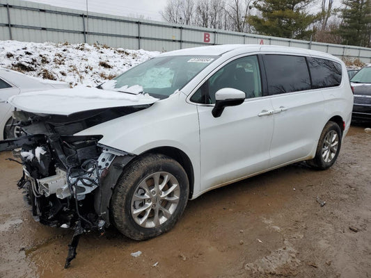 2023 CHRYSLER PACIFICA TOURING L VIN:19UDE4H64PA001032