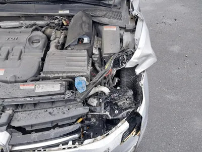 2015 Volkswagen Golf WVWZZZAUZFW331952 VIN:WVWZZZAUZFW331952