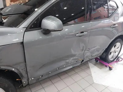 2019 Volvo XC40 VIN: