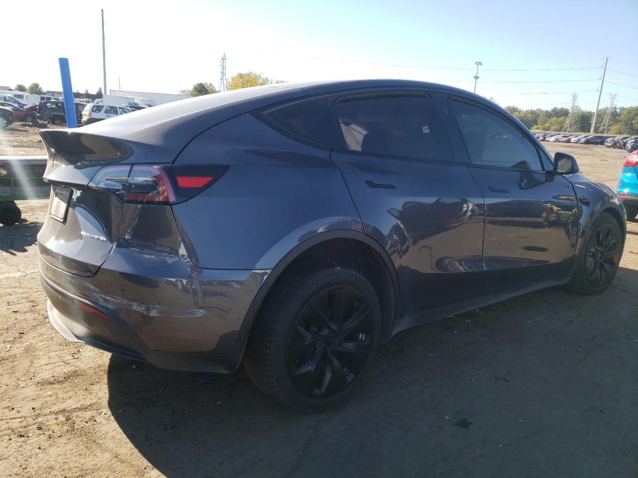 2023 TESLA MODEL Y  VIN:7SAYGDEE5PF811141