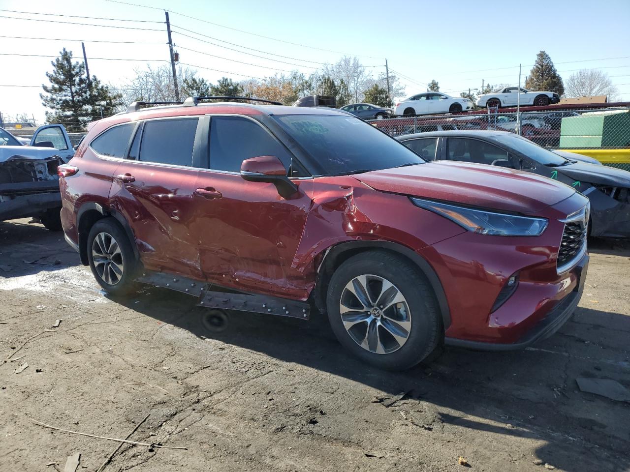 2024 TOYOTA HIGHLANDER LE VIN:5TDKDRBH5RS547134