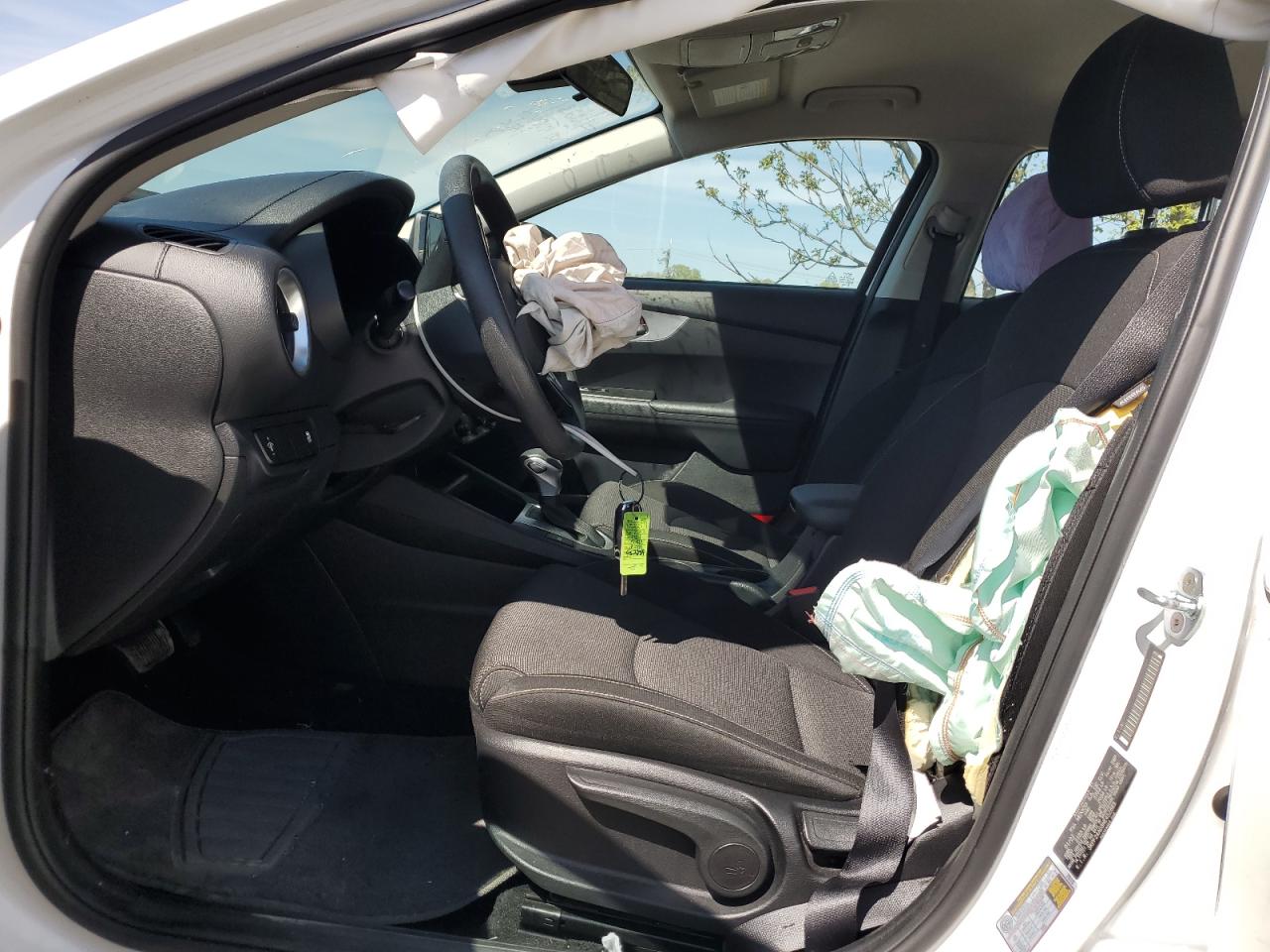 2022 KIA FORTE FE VIN:3KPF24AD3NE452889