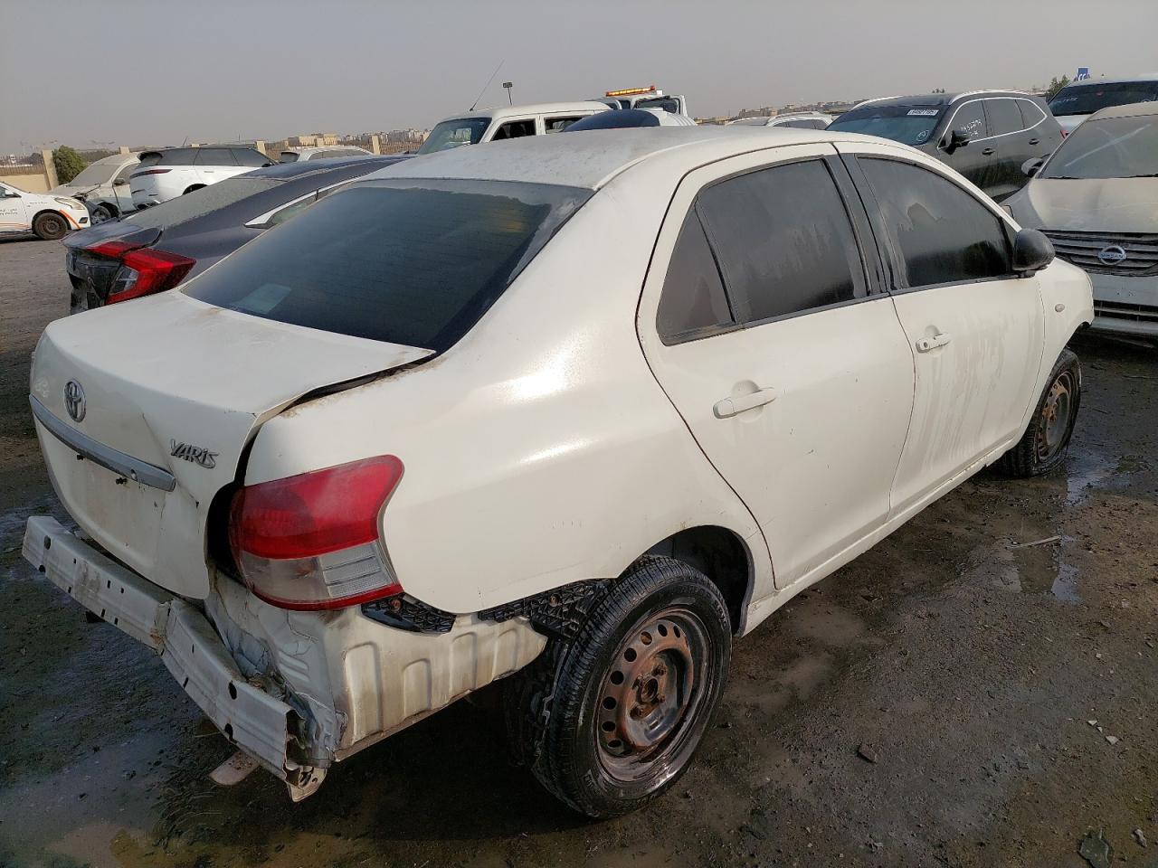 2008 TOYOTA YARIS VIN:JTDBW923881******