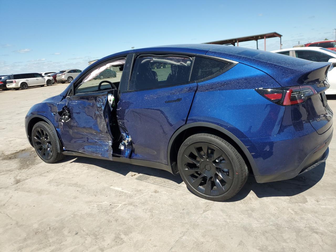 2024 TESLA MODEL Y  VIN:7SAYGDED7RF044189