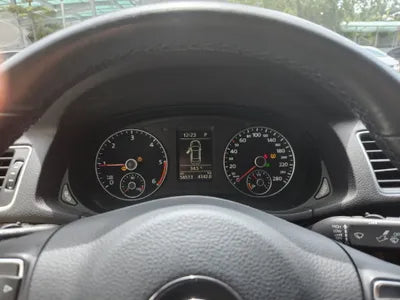 2015 Volkswagen Passat VIN: