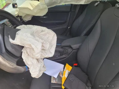 2017 BMW 320 WBA8C9104HA000938 VIN:WBA8C9104HA000938