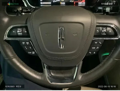 2018 Bentley Continental 1LN6L9NC3J5605560 VIN:1LN6L9NC3J5605560