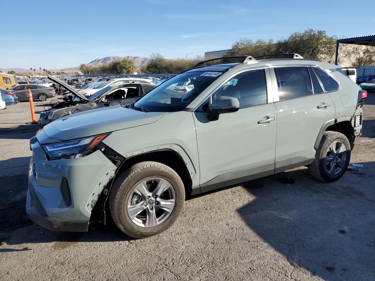 2022 TOYOTA RAV4 XLE VIN:2T3W1RFV3NW194685