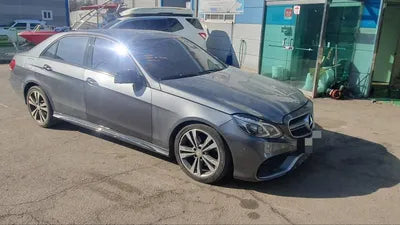 2015 Mercedes-Benz E 300 VIN: