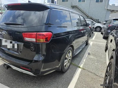 2017 Kia Carnival VIN: