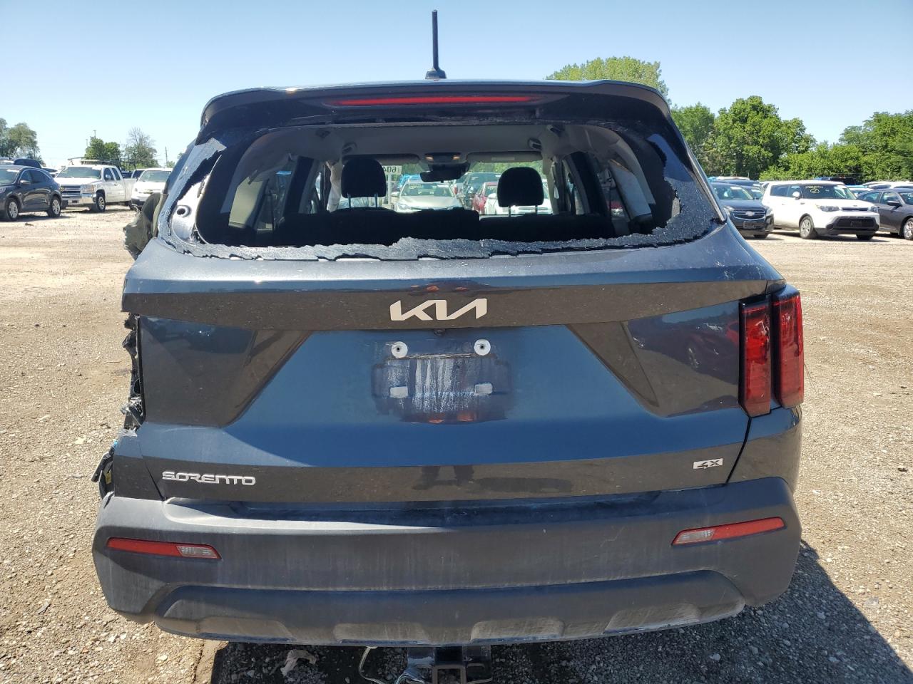 2023 KIA SORENTO LX VIN:5XYRGDLC6PG194912