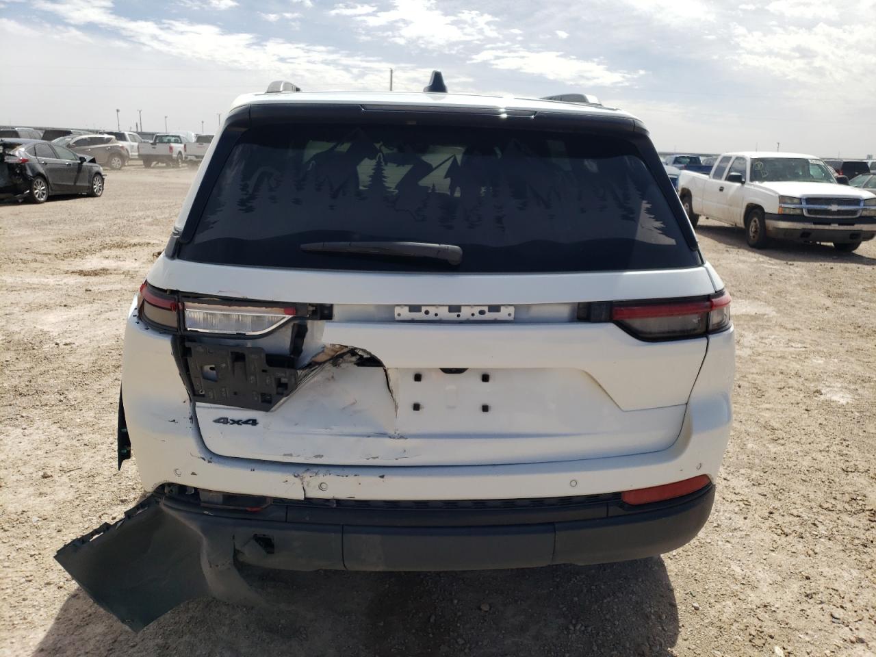 2023 JEEP GRAND CHEROKEE LAREDO VIN:1C4RJHAG8P8883047
