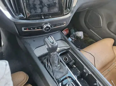 2020 Volvo V60 YV1ZZ102CL1035672 VIN:YV1ZZ102CL1035672