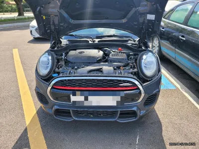 2020 MINI John Cooper Works VIN: