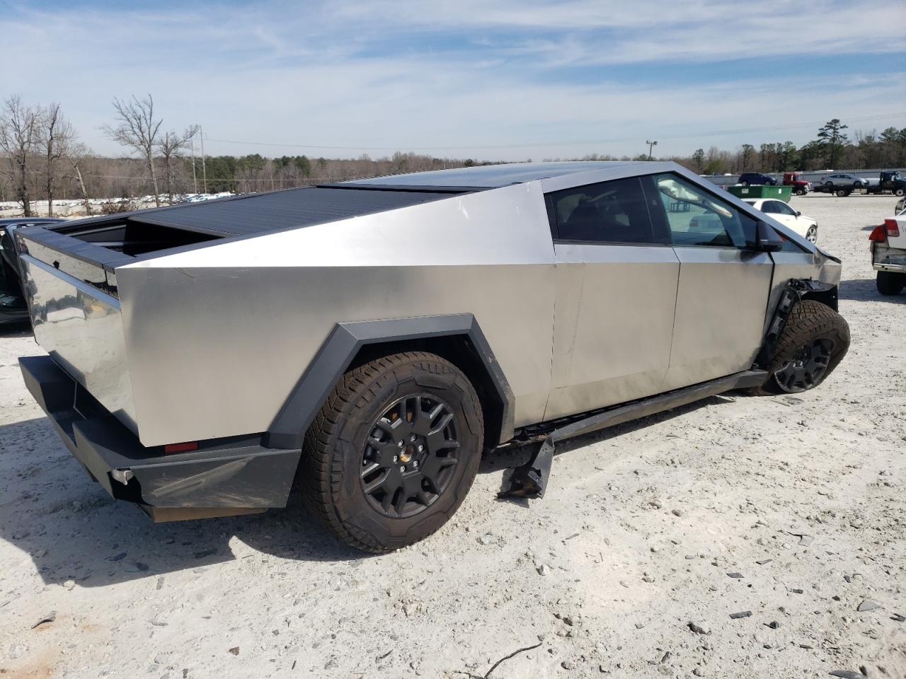 2024 TESLA CYBERTRUCK  VIN:7G2CEHED5RA040883