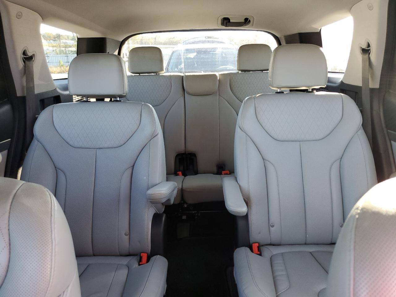 2022 HYUNDAI PALISADE SEL VIN:KM8R44HE1NU452182