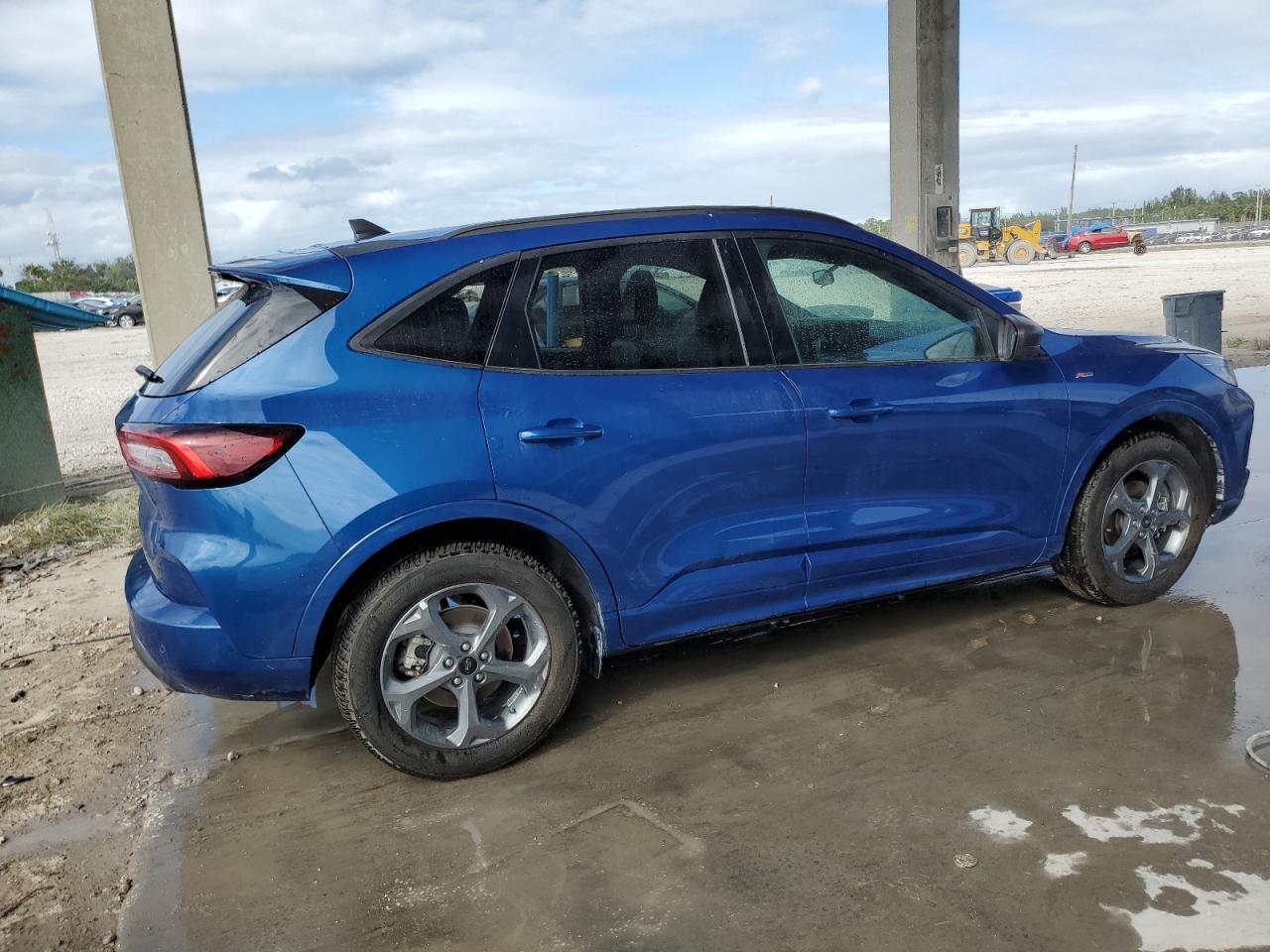 2023 FORD ESCAPE ST LINE VIN:1FMCU0MN0PUB41723