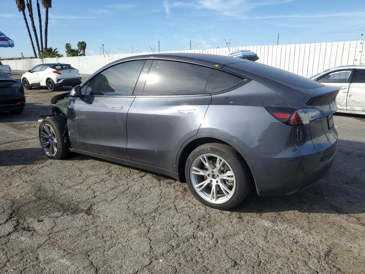 2023 TESLA MODEL Y  VIN:7SAYGDEE2PF910726