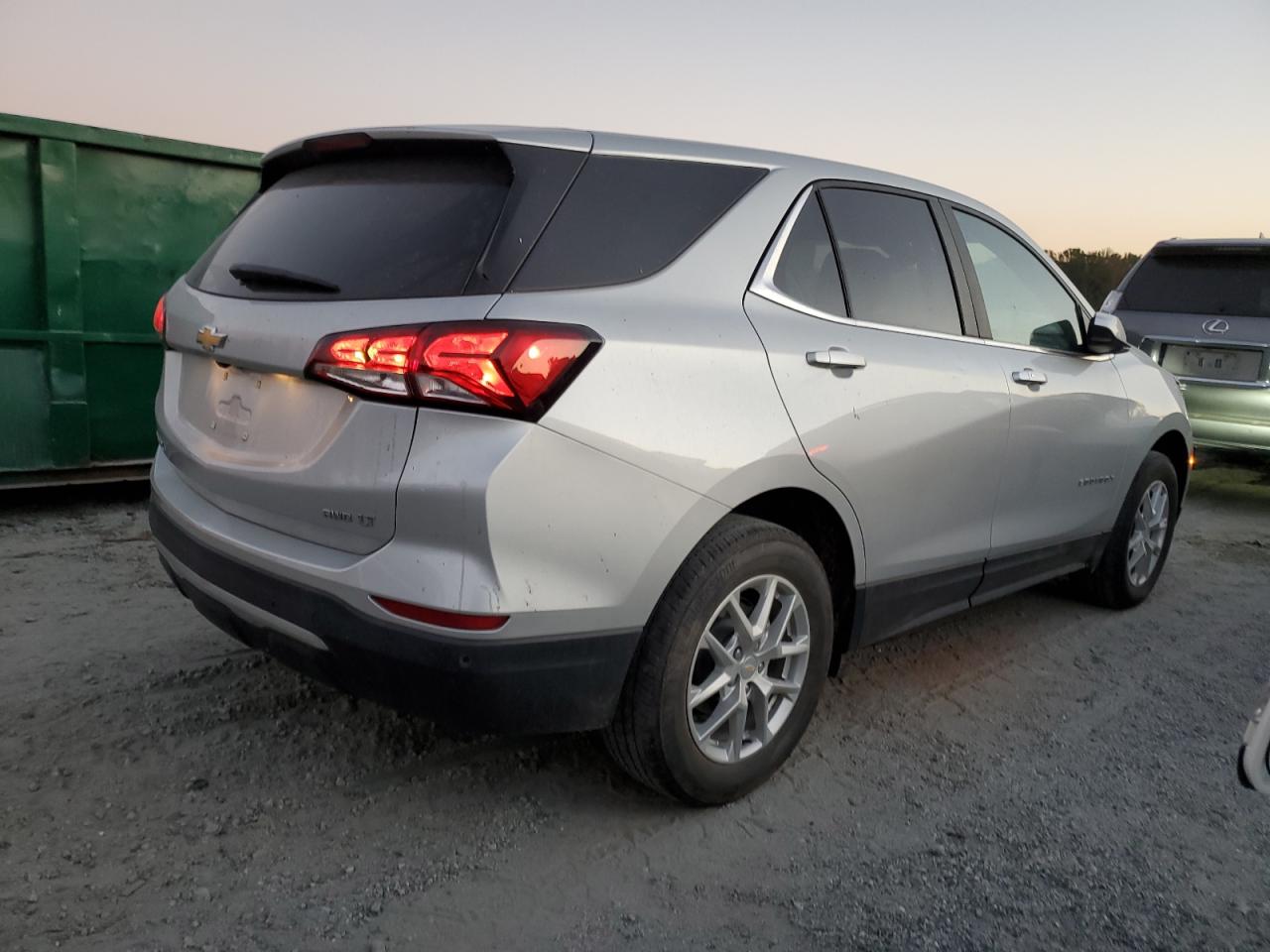 2022 CHEVROLET EQUINOX LT VIN:3GNAXTEV8NL139848