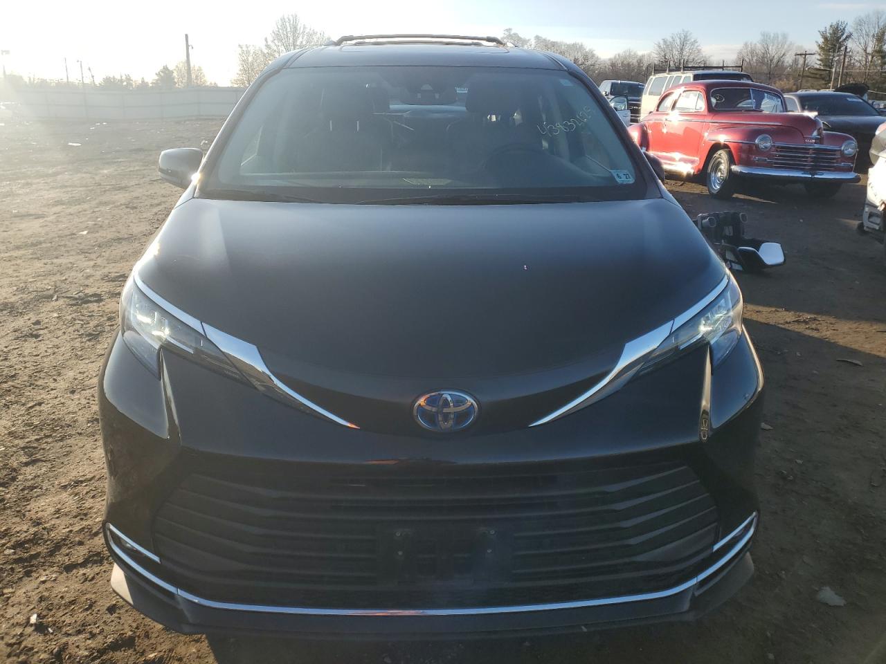 2022 TOYOTA SIENNA XLE VIN:5TDYSKFCXNS063802