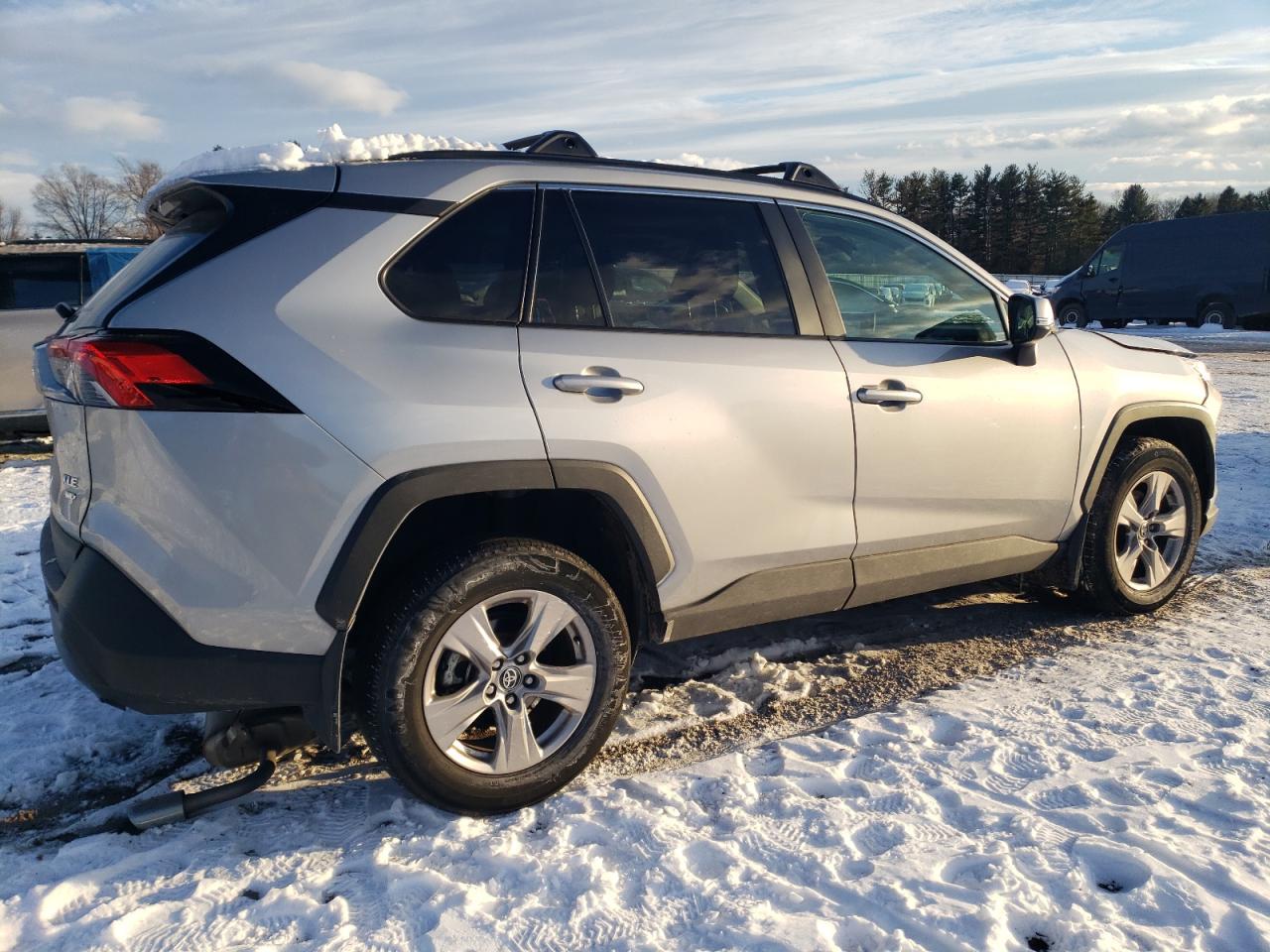 2022 TOYOTA RAV4 XLE VIN:JN8AS5MV2DW615741