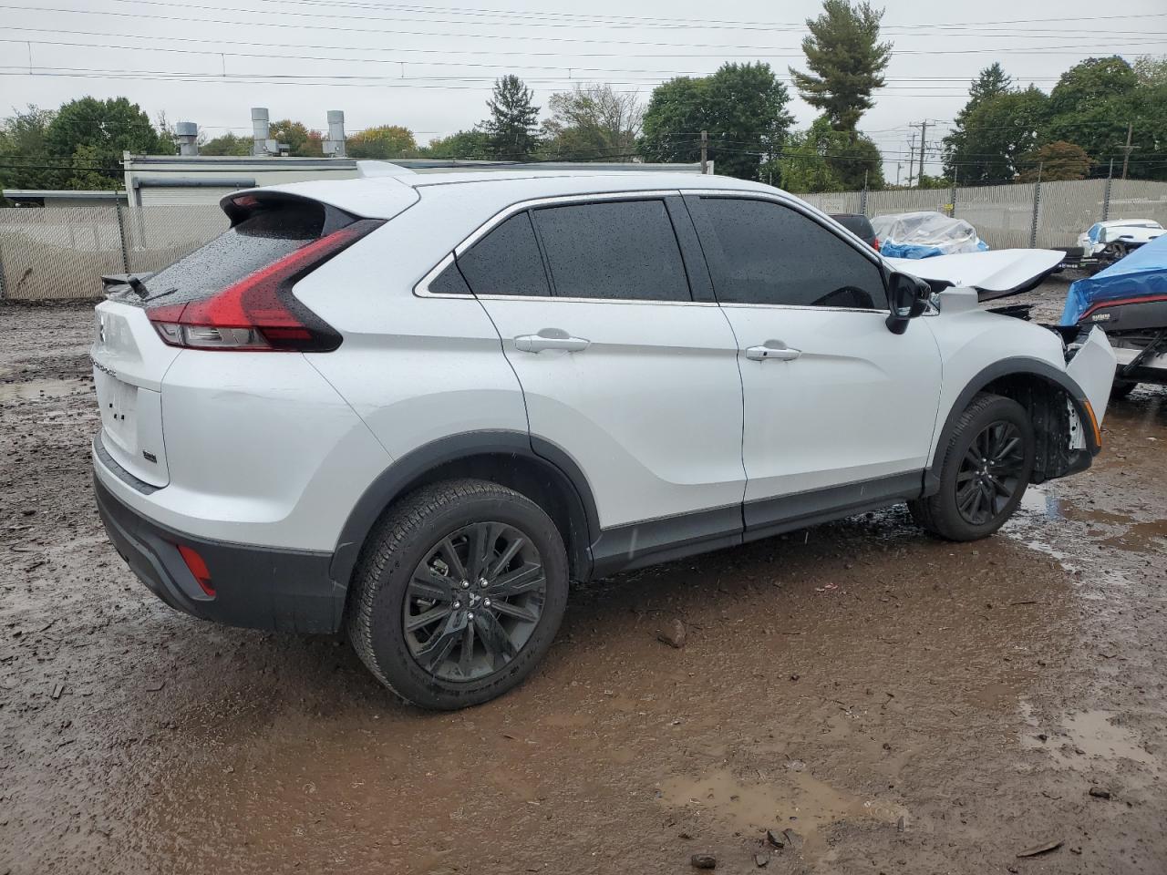 2024 MITSUBISHI ECLIPSE CROSS LE VIN:JA4ATVAAXRZ046499