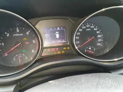 2015 Kia Carnival VIN: