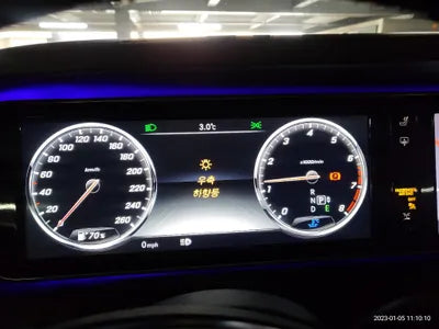 2015 Mercedes-Benz S 600 VIN: