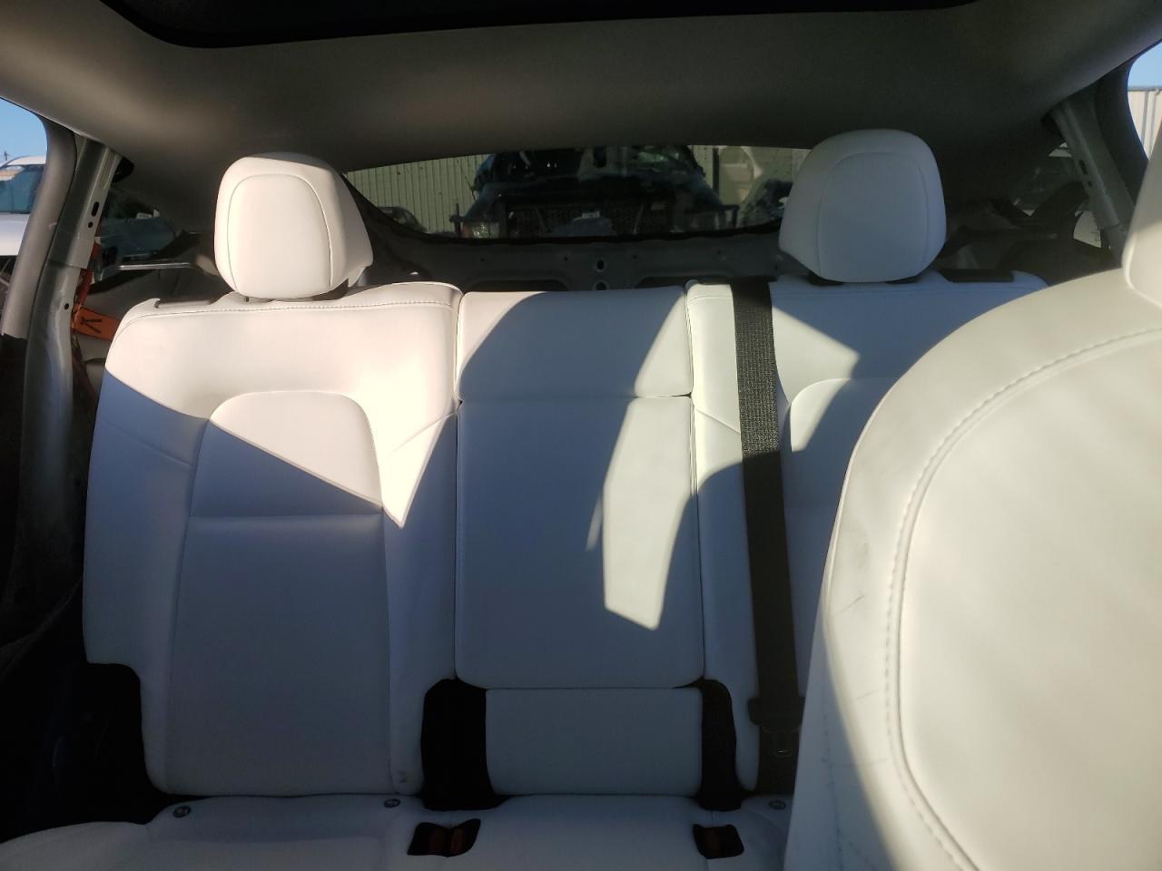 2023 TESLA MODEL Y  VIN:7SAYGDEE9PF755544