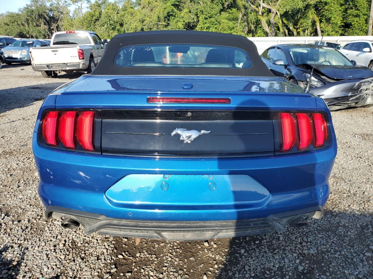 2023 FORD MUSTANG  VIN:1FATP8UH0P5104157