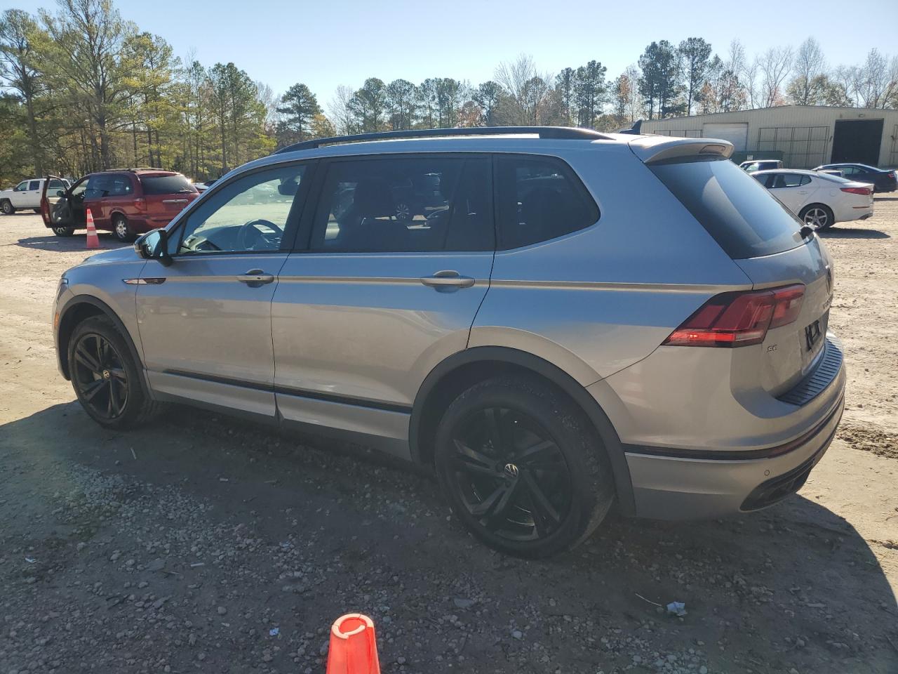 2023 VOLKSWAGEN TIGUAN SE R-LINE BLACK VIN:3VVCB7AX9PM134526