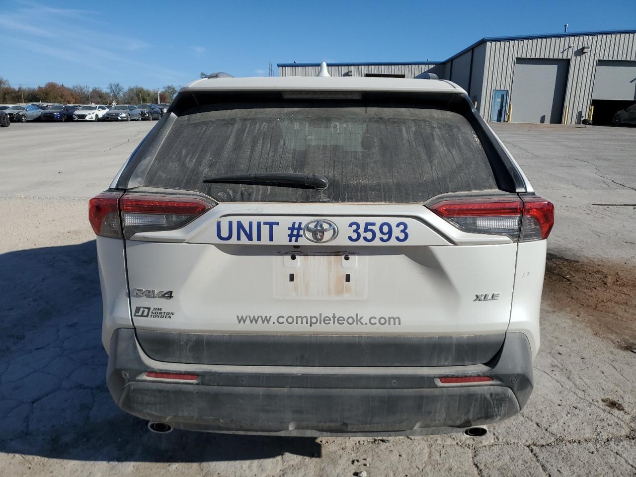2024 TOYOTA RAV4 XLE PREMIUM VIN:2T3C1RFV8RW323593