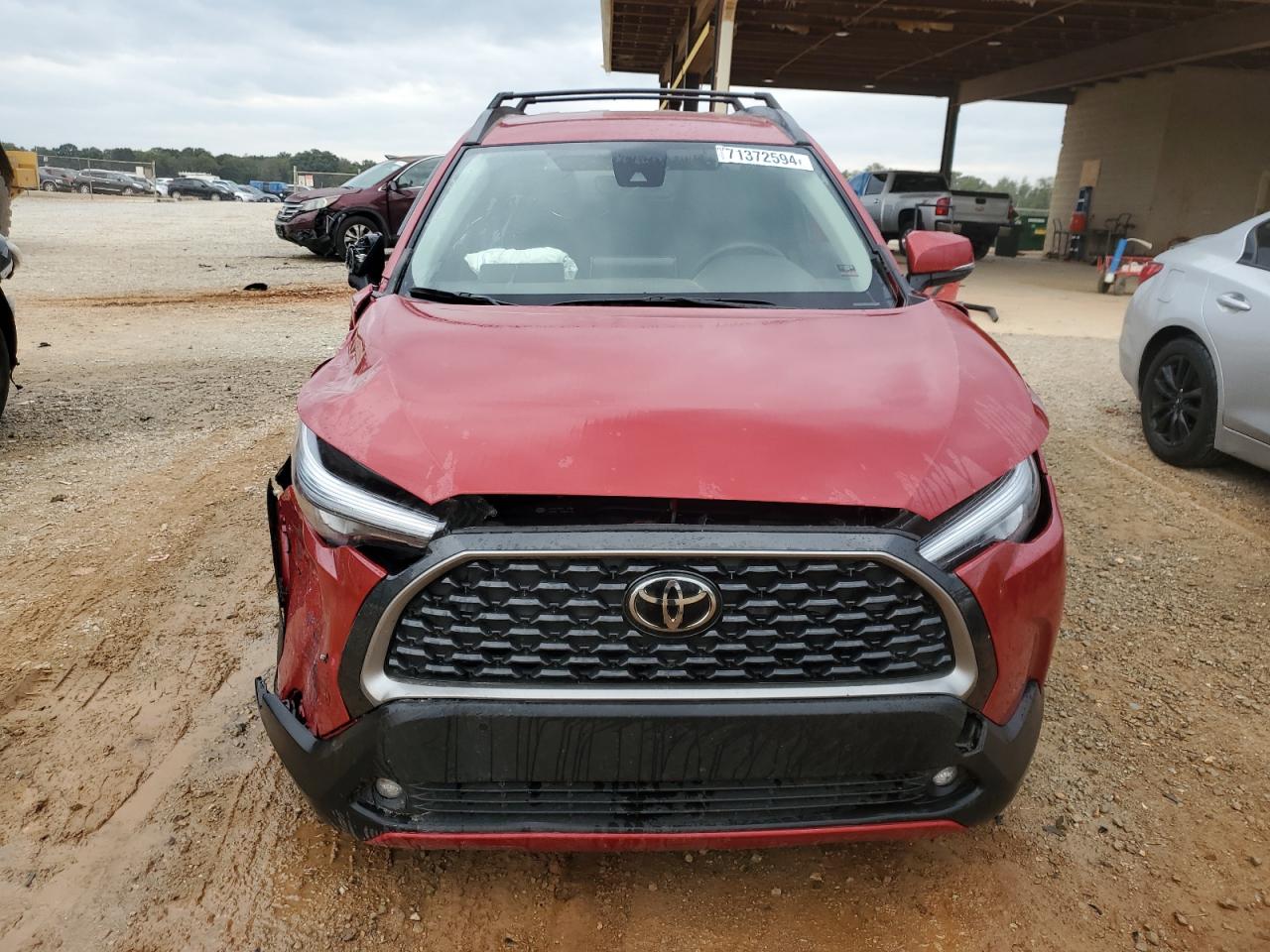 2022 TOYOTA COROLLA CROSS XLE VIN:7MUEAAAG7NV017134