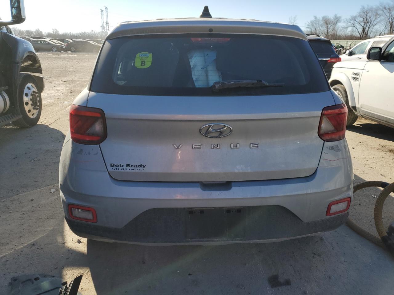 2022 HYUNDAI VENUE SE VIN:KMHRB8A36NU149405