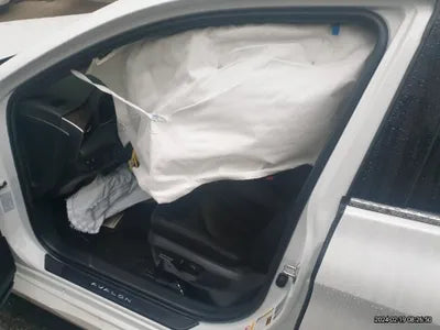 2019 Toyota Avalon VIN: