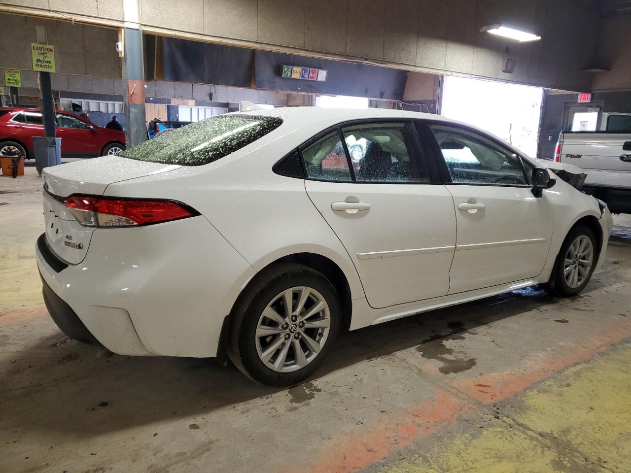 2024 TOYOTA COROLLA LE VIN:JTDBCMFE1R3051402