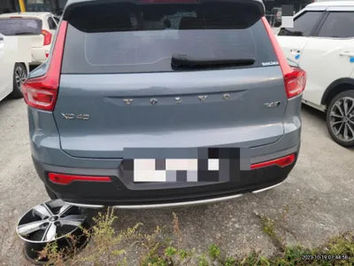 2019 Volvo XC40 VIN: