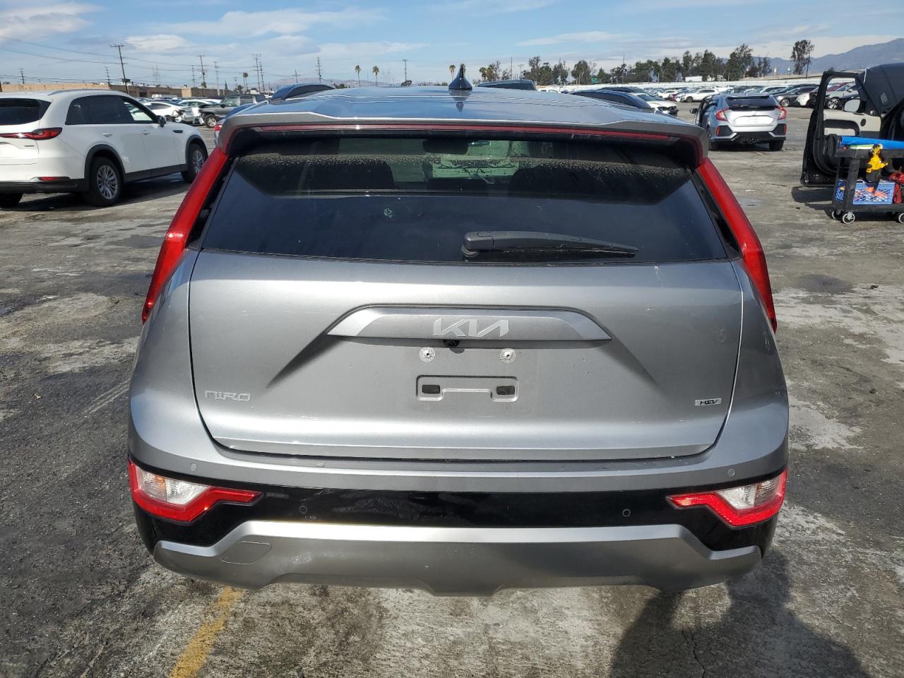 2023 KIA NIRO EX VIN:KNDCR3LE0P5099489