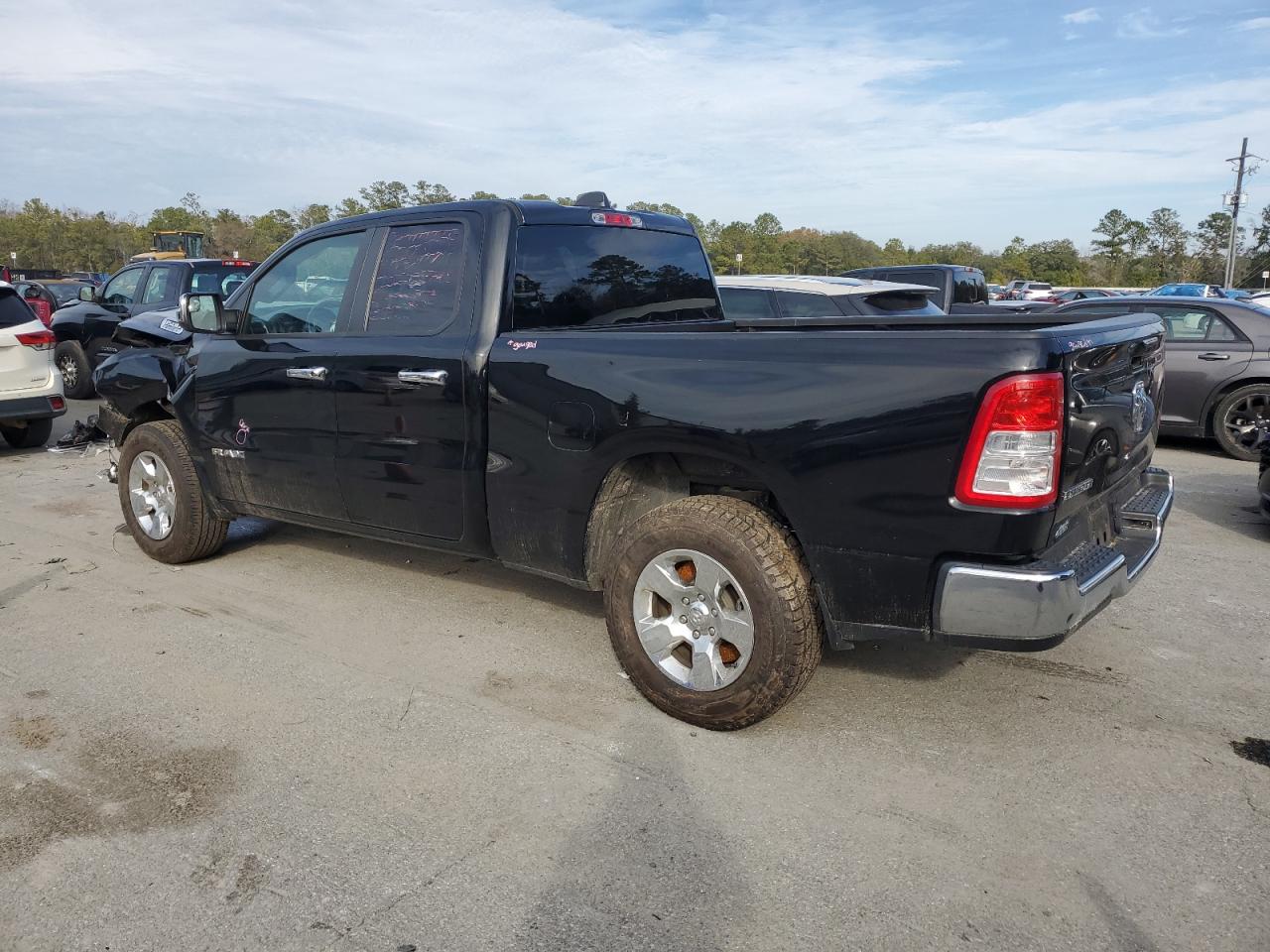 2022 RAM 1500 BIG HORN/LONE STAR VIN:1C6RREBGXNN273923