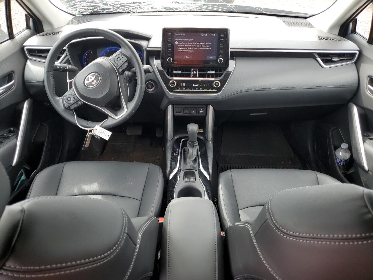 2022 TOYOTA COROLLA CROSS XLE VIN:7MUDAABG3NV038069
