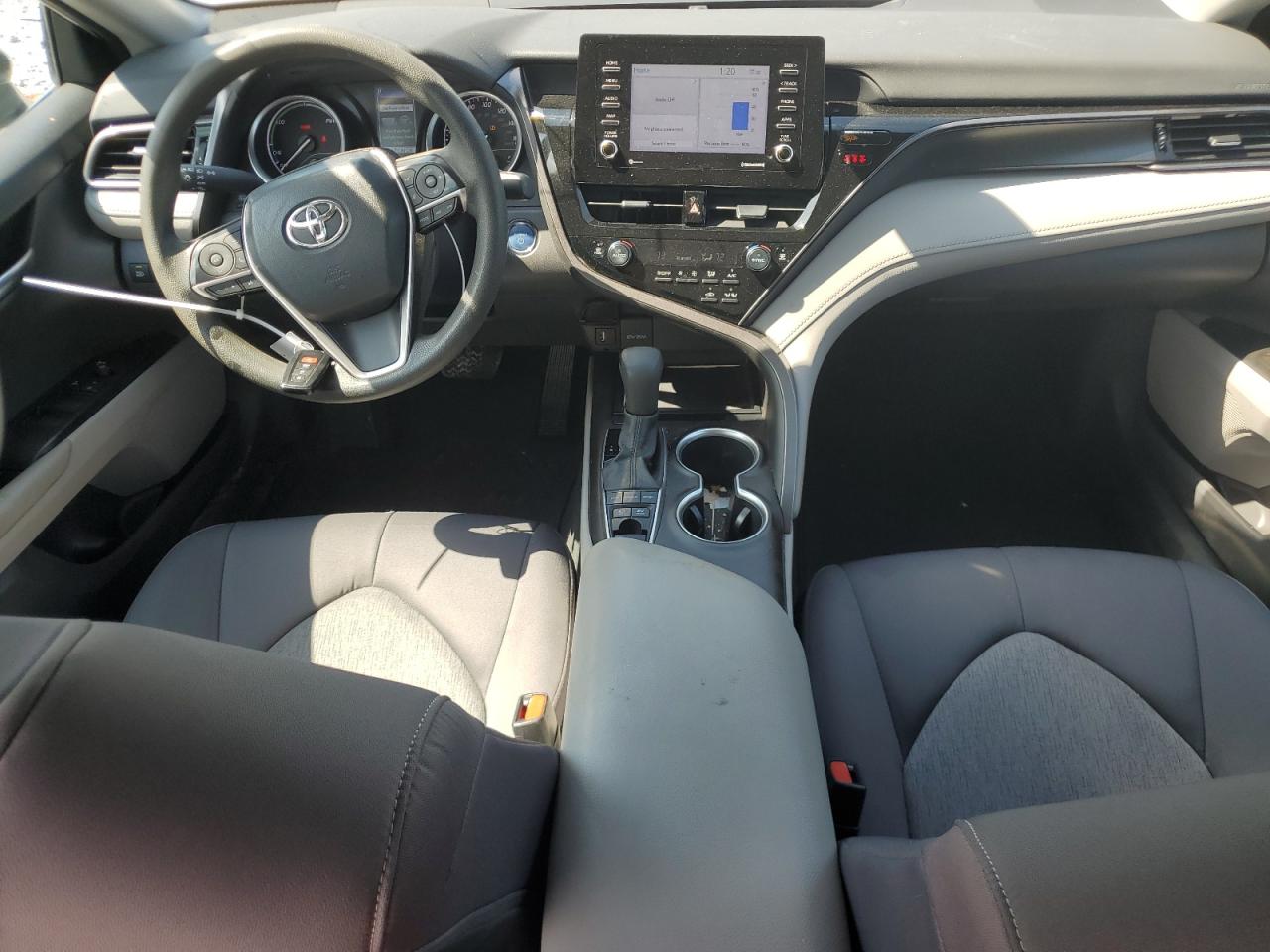 2022 TOYOTA CAMRY LE VIN:4T1C31AK7NU575461