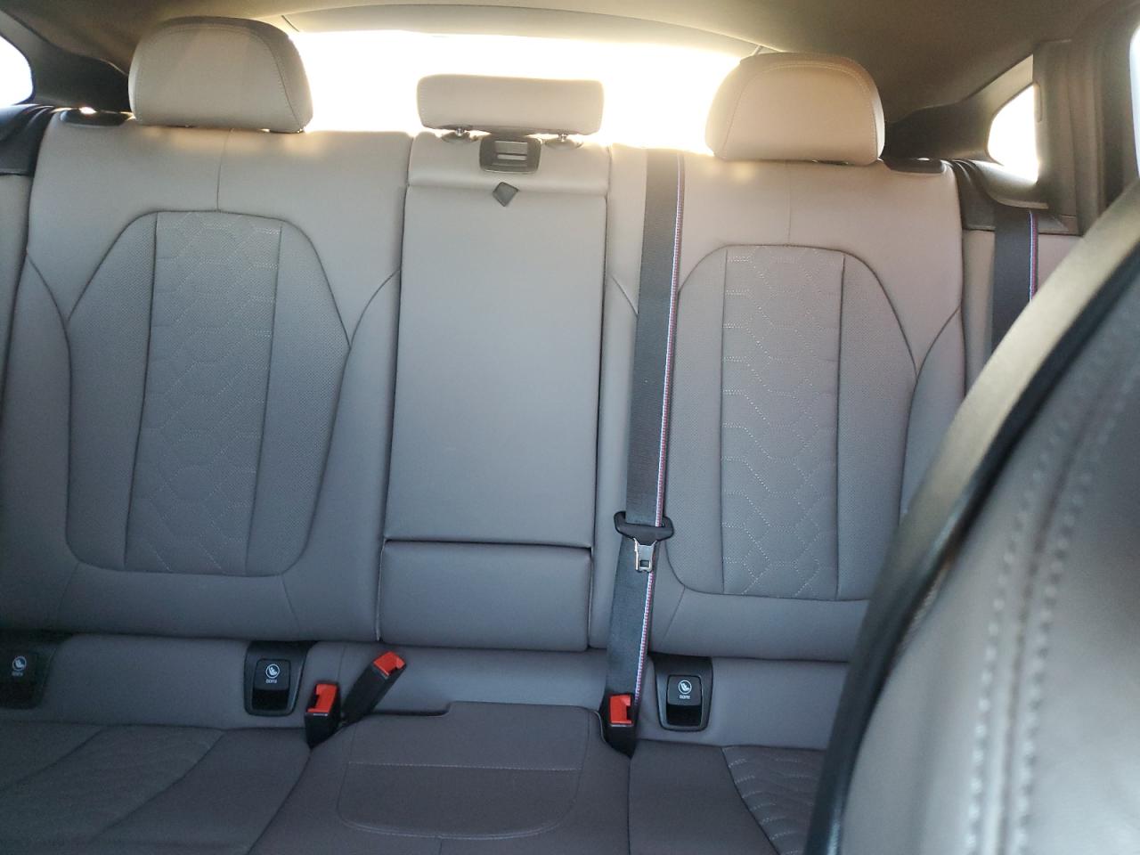 2023 BMW X4 M VIN:5YM23EC08P9P65351