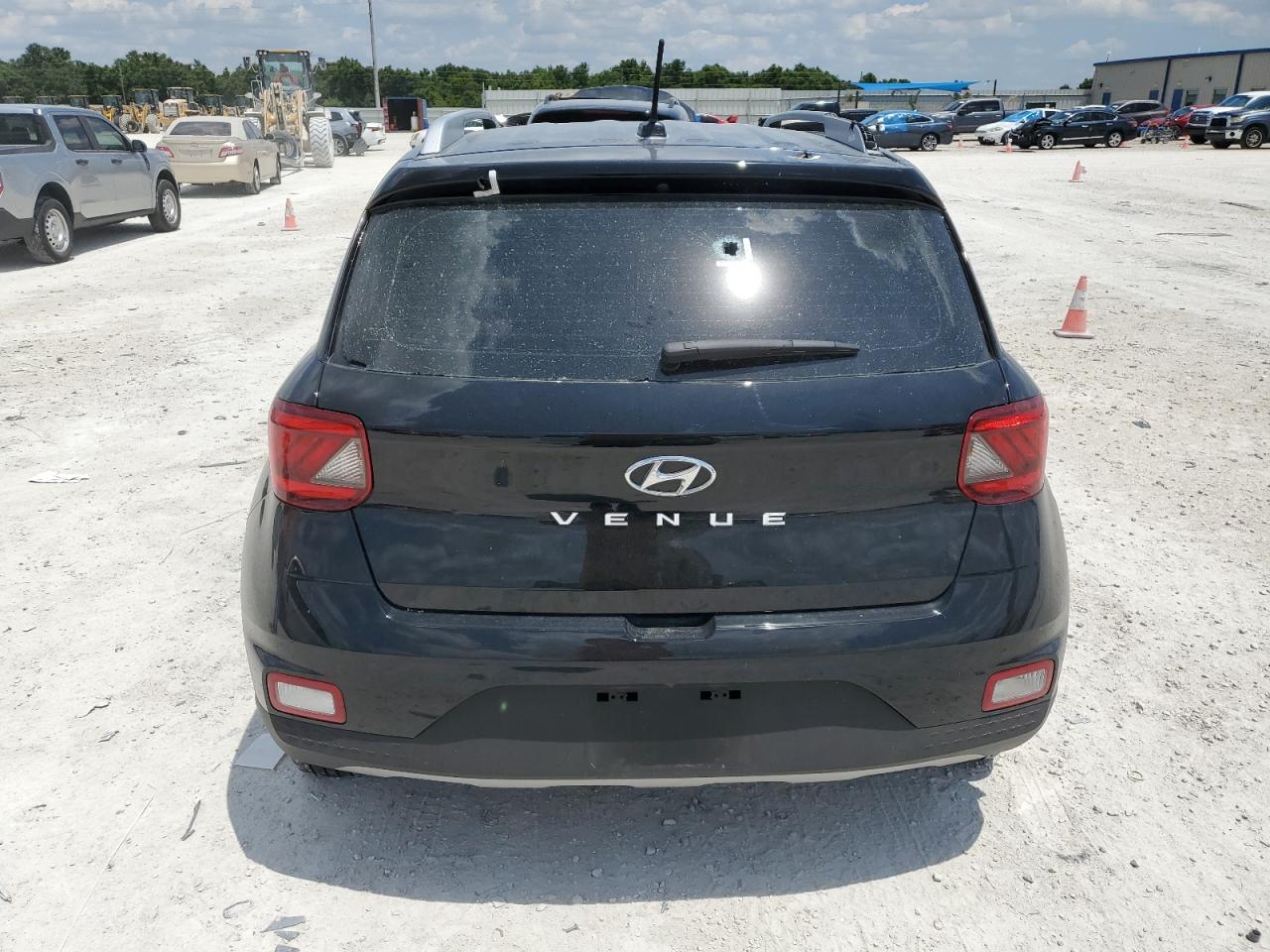 2023 HYUNDAI VENUE SEL VIN:KMHRC8A32PU253793