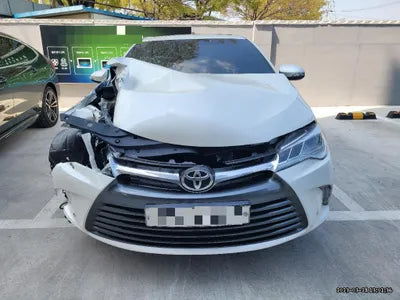 2016 Toyota Camry VIN: